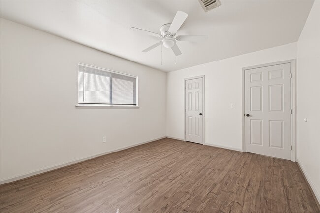 Building Photo - 10503 Ladino Rd