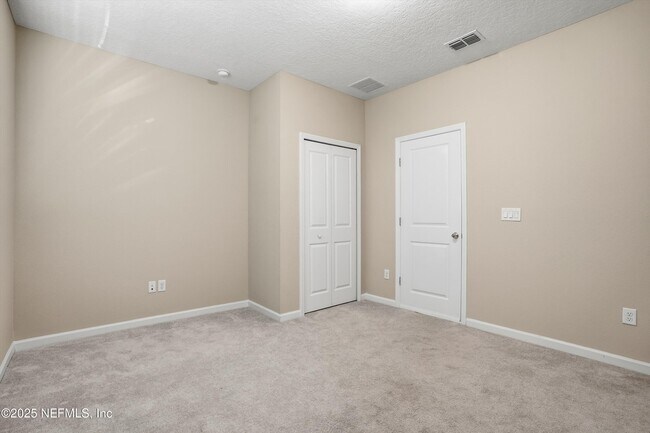 Building Photo - 1762 Amberly Dr