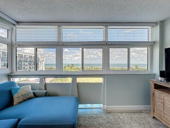 Building Photo - 2020 N Atlantic Ave