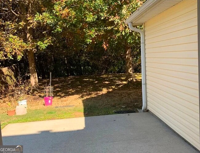 Building Photo - 25 Grier Ln