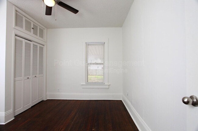 Building Photo - 706 S Pattie St