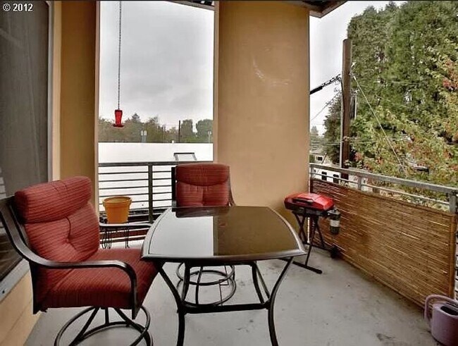 Building Photo - Spacious Beaumont Village Condo with Covered Balcony, W/D, Gas Fireplace