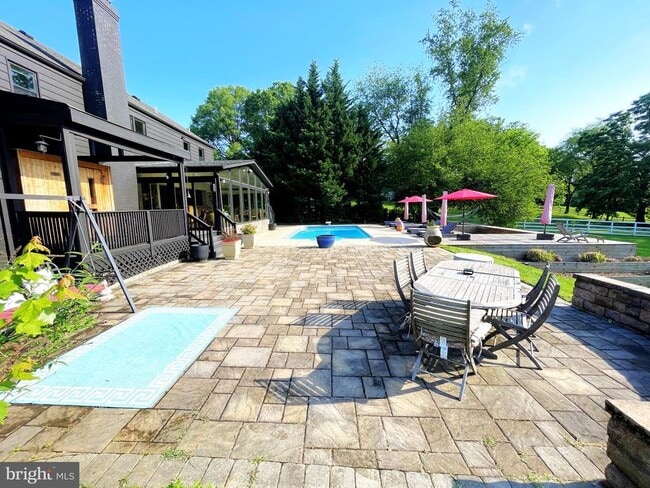 Building Photo - 13209 Lantern Hollow Dr