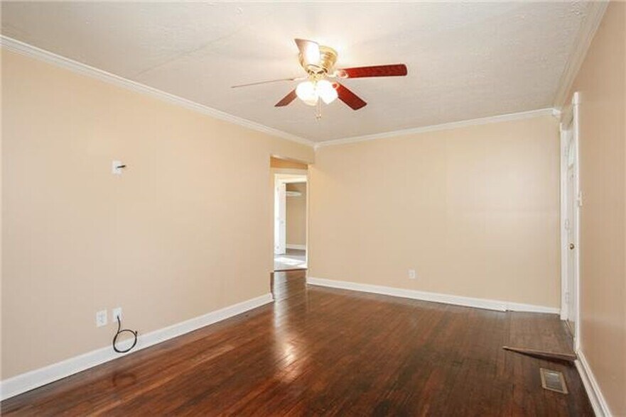 Living Room - 106 Sadler Court