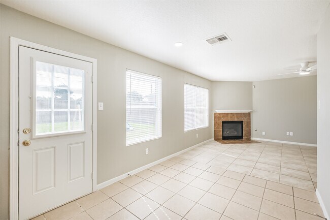 Building Photo - 5626 Calm Ct