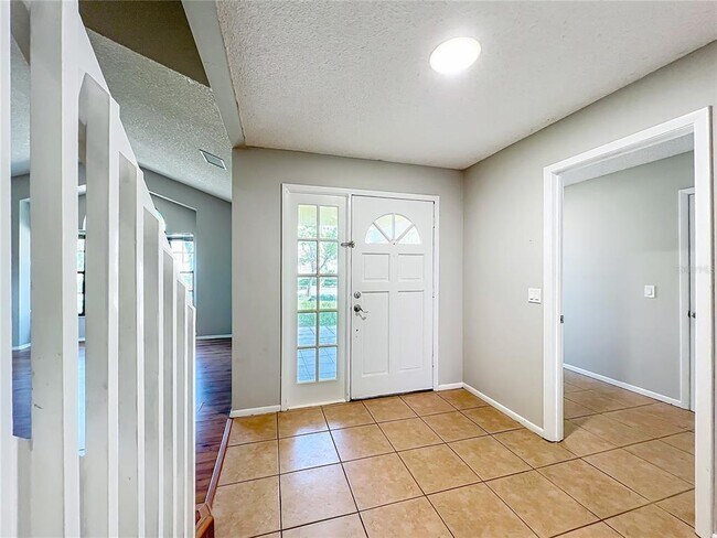 Building Photo - 3405 Spotted Fawn Dr