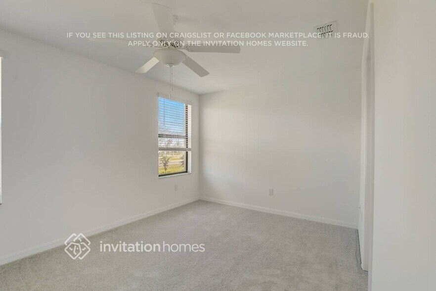 Building Photo - 2065 E Landings Wy