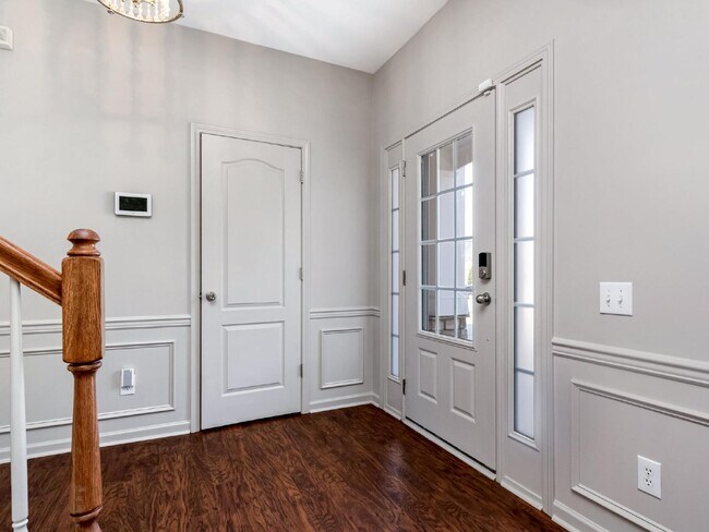 Building Photo - Cutters Spring-Providence Park!