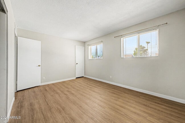 Building Photo - 17009 E Calle Del Oro