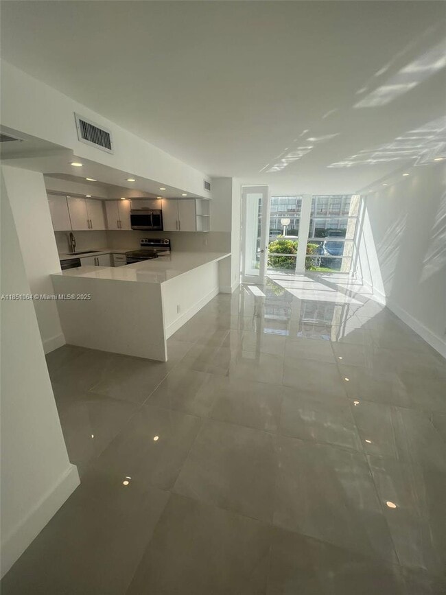 Building Photo - 701 Three Islands Boulevard