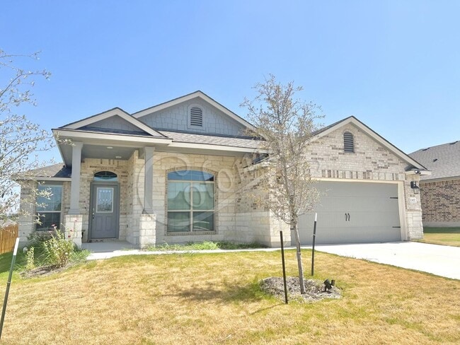 Building Photo - 1307 Cesarina St