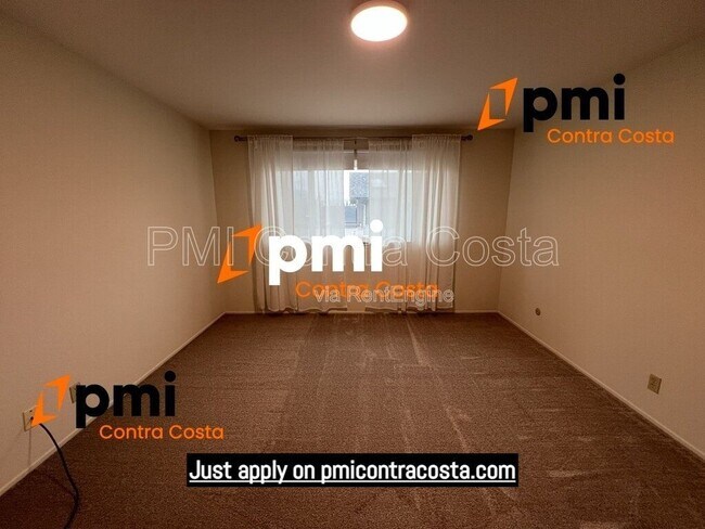 Building Photo - 933 Jackson St