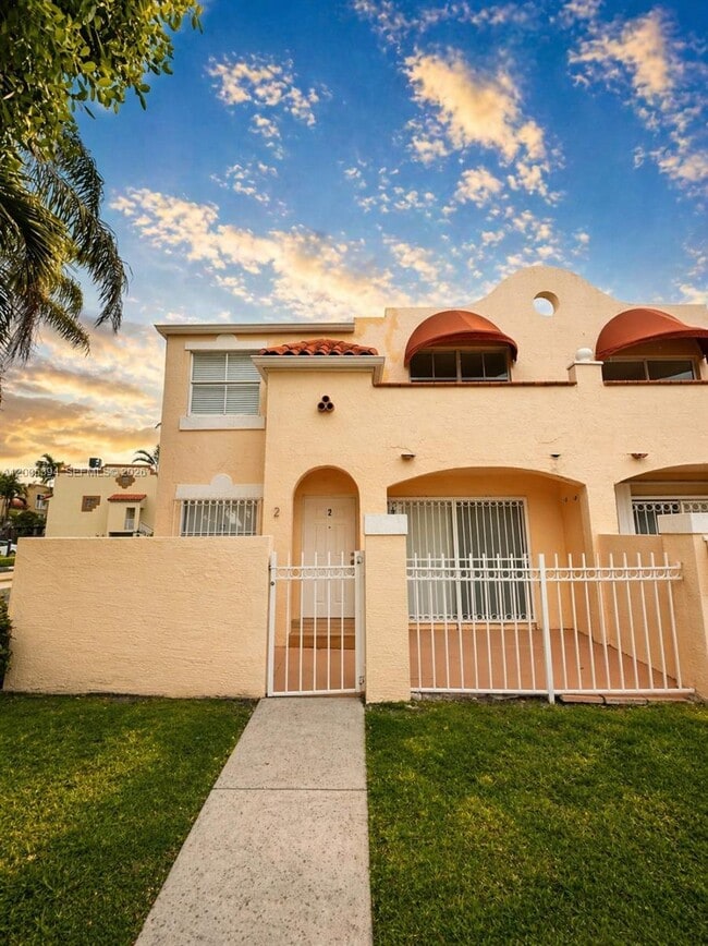 Building Photo - 8590 NW 3rd Ln