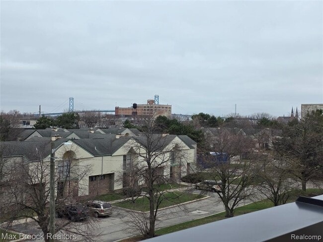 Building Photo - 1640 Bagley St