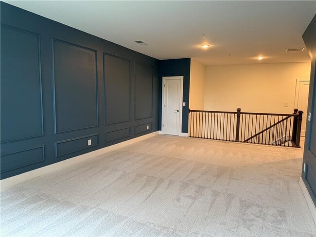 Building Photo - 1190 Harper Dr