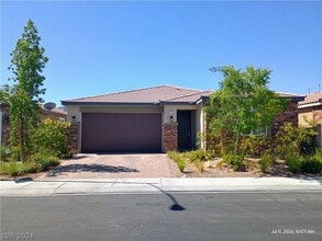 Building Photo - 2119 Del Aqua Ave