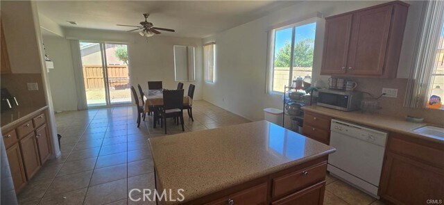 Building Photo - 27653 Almont Way