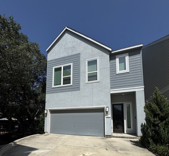 Building Photo - 7914 Roanoke Run