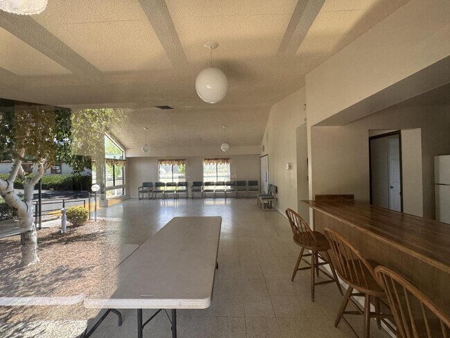 Building Photo - 2775 Snapdragon Wy