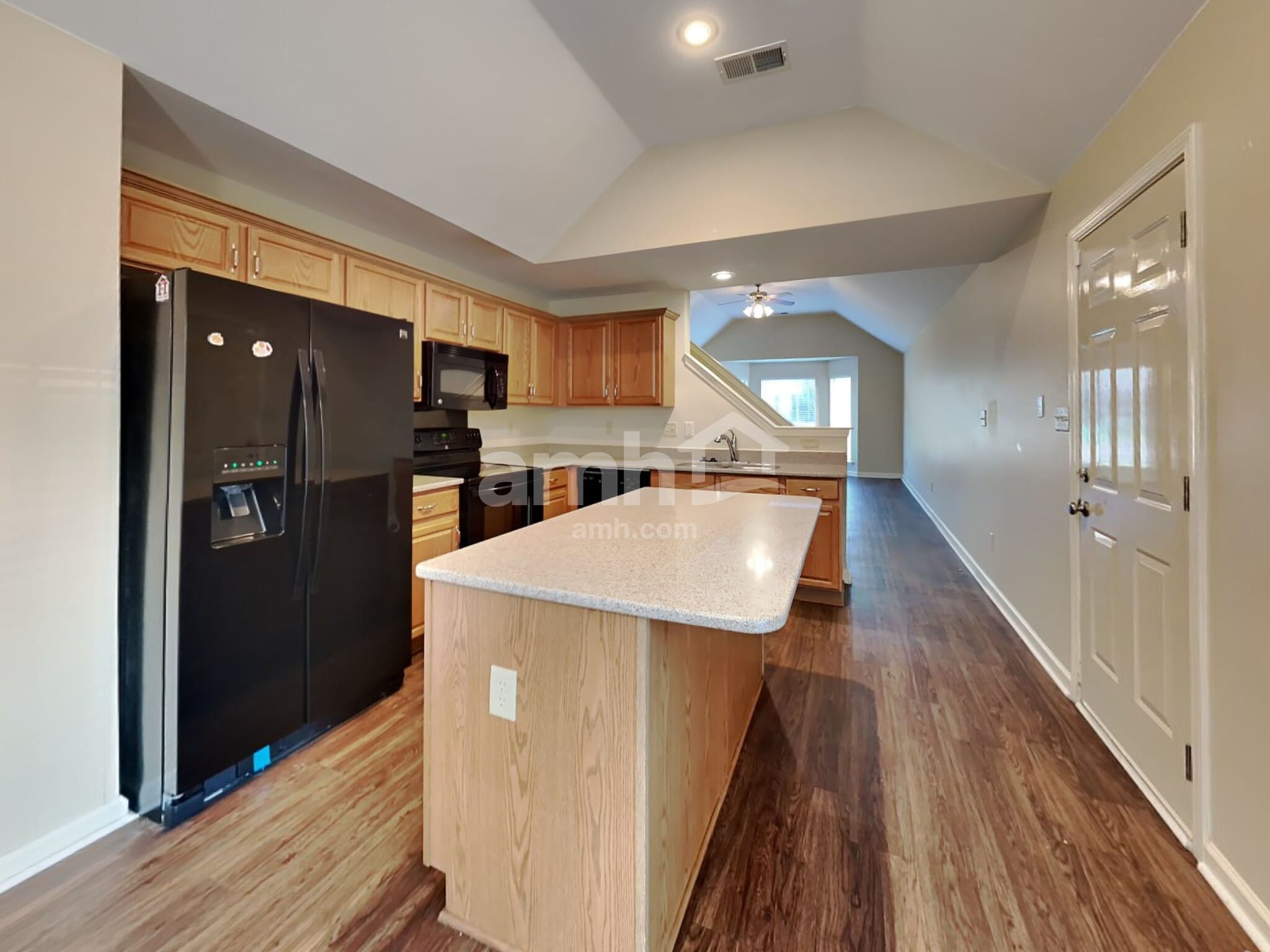 Building Photo - 5927 Peterson Ridge Ln