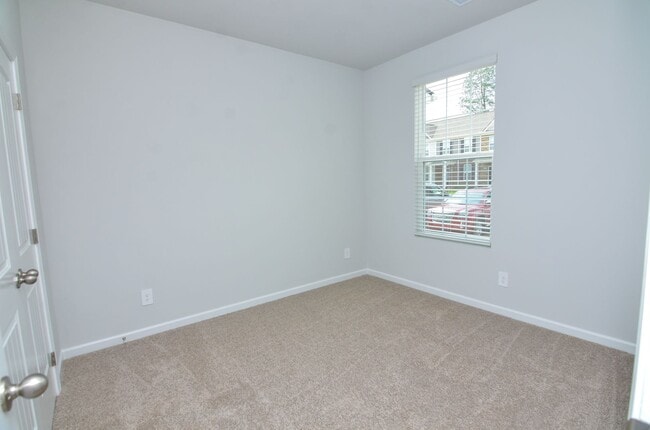 Building Photo - 1017 Keyes Pl