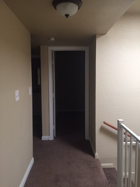 Building Photo - Gorgeous Las Vegas Country Club Townhome F...