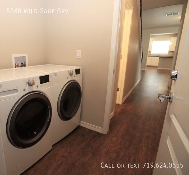 Building Photo - 5360 Wild Sage Grove