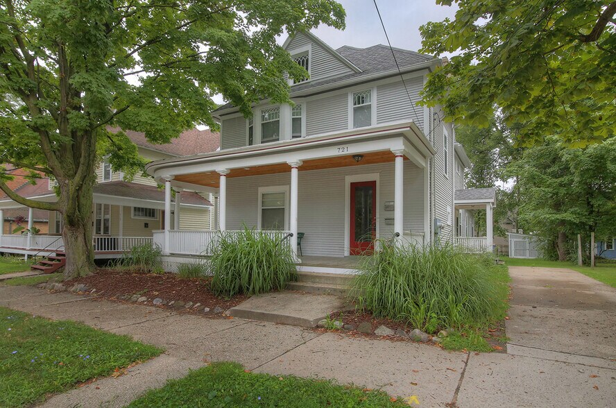 Building Photo - 721 Kellogg St SE