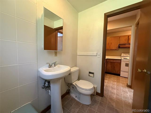 Building Photo - 1309 Burton Ct