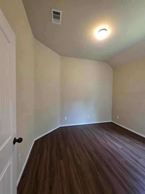 Building Photo - 2310 Eagle Ln