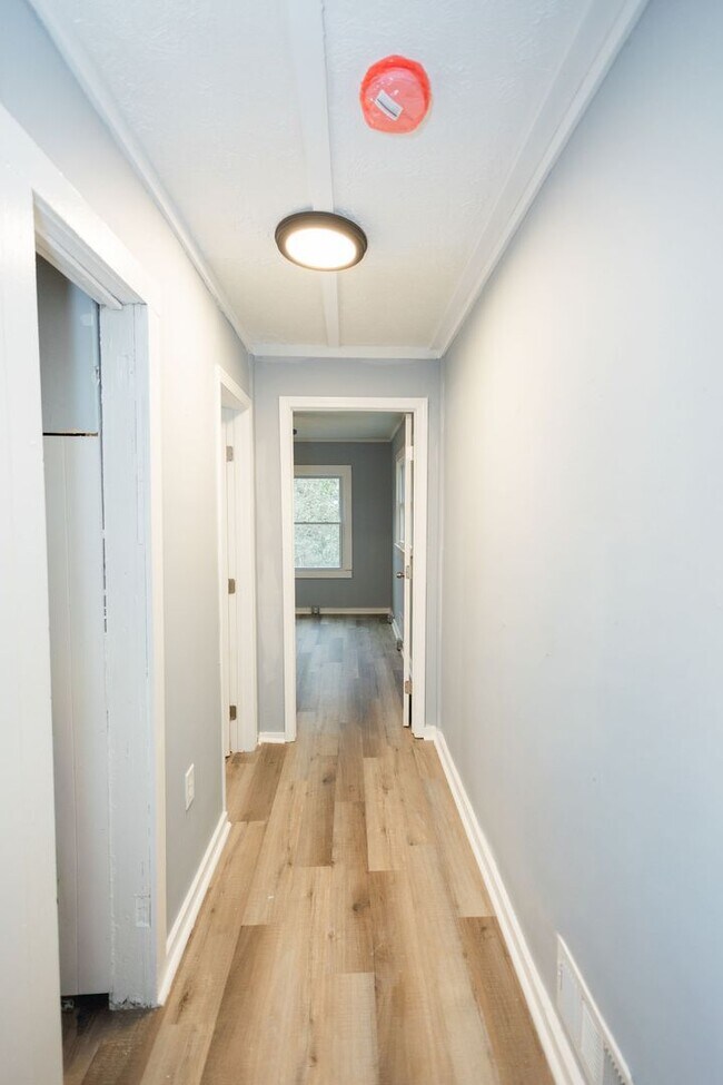 Building Photo - 3 Bedroom Home for Rent in Griffin, GA – $1,500/mo | 2 Bathrooms