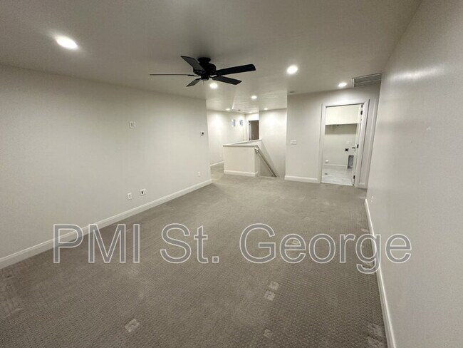 Building Photo - 3226 E 2930 S