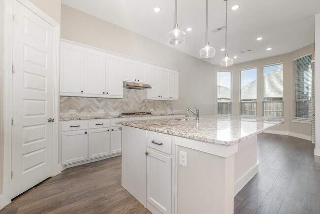 Building Photo - 1329 Pleasant Knoll Trl