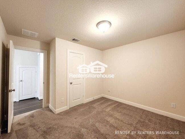 Building Photo - 10717 Madden Oaks Pl