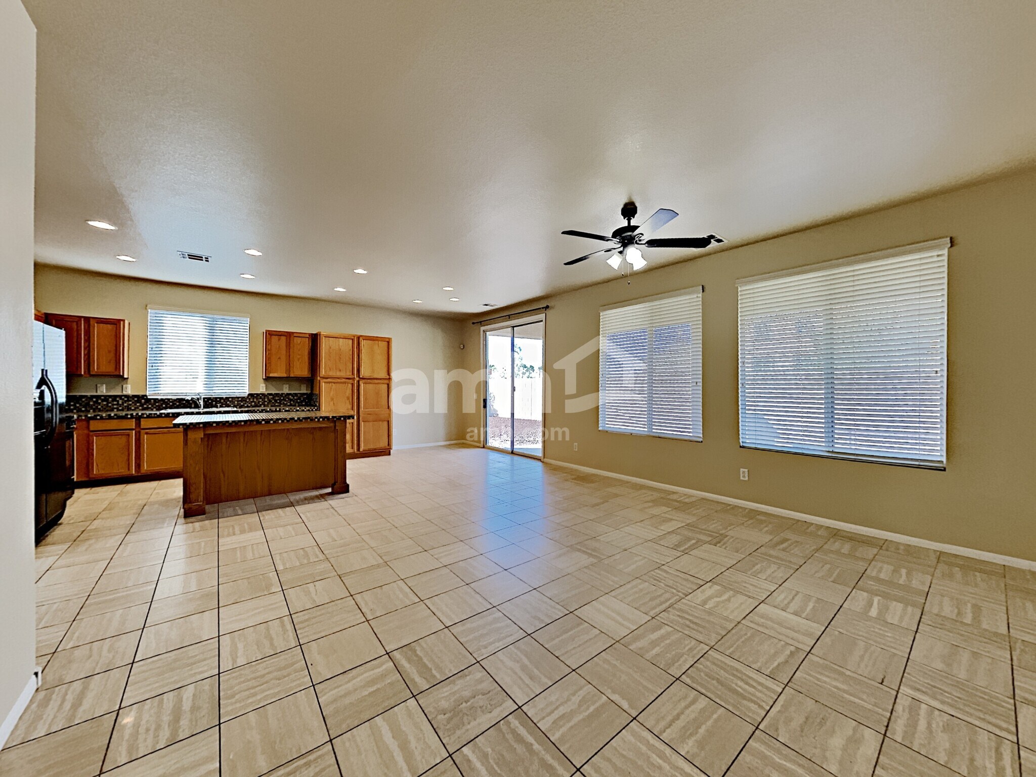 Building Photo - 520 Moses Lake Ct