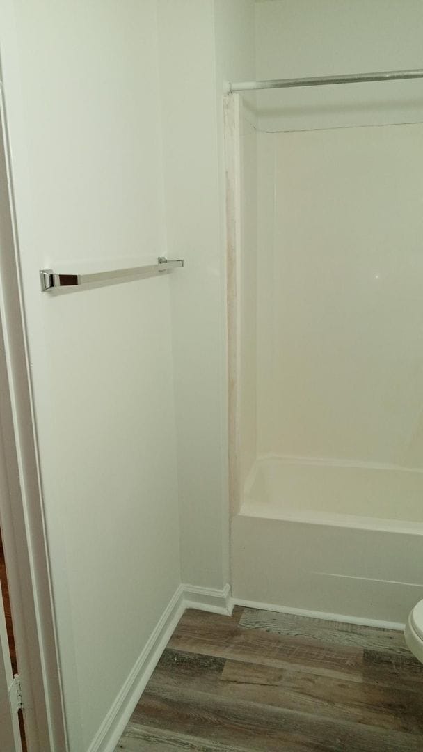 Building Photo - Modern 2-Bed, 1-Bath Oasis with Central Air and Gourmet Kitchen