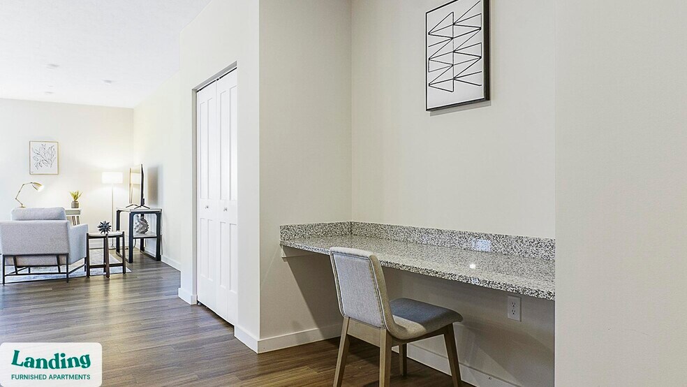 Building Photo - 9906 Runway Dr