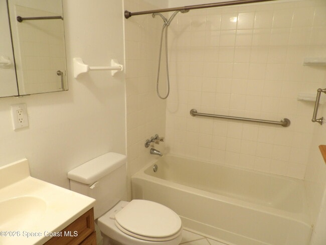 Building Photo - 6318 Hudson Rd