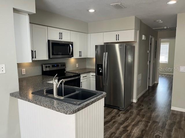 Building Photo - 5201 S MacDill Ave