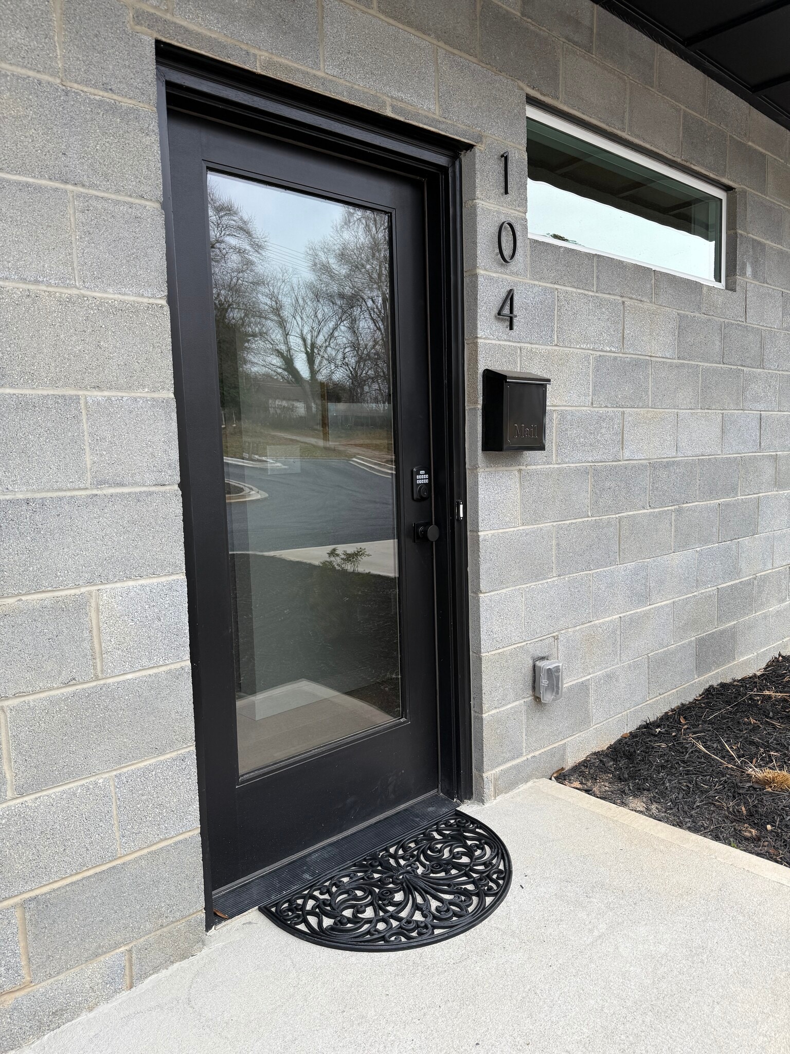 ENTRY - 104 Textile Ct