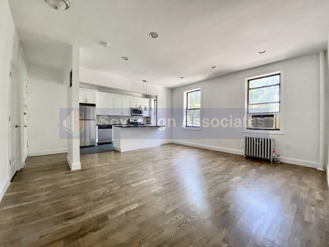 Floorplan - 165 Pinehurst Avenue