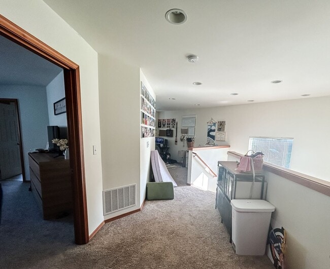 Building Photo - 3BD 2.5BA in LSSD