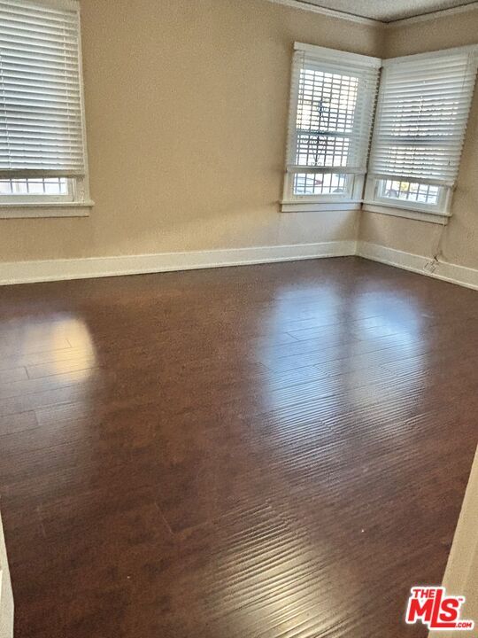 Building Photo - 1226 5th Ave