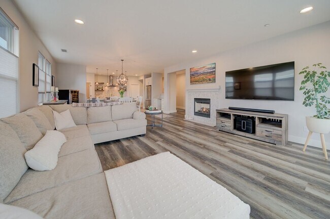 Building Photo - Modern Elegance in the Heart of North Napa