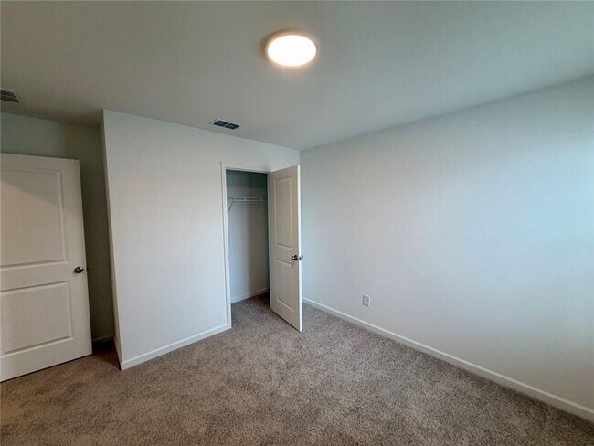 Building Photo - 5333 Frontier Ct