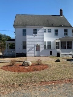 Building Photo - 165 Concord Rd