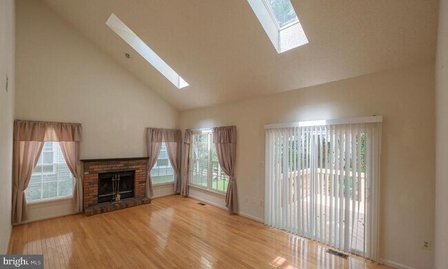Building Photo - 14342 Brookmere Dr