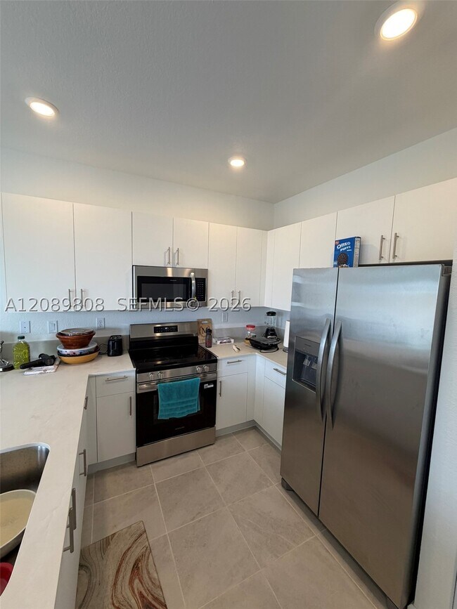 Building Photo - 35537 SW 189th Ave