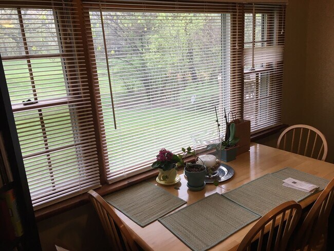 Building Photo - Minnetonka Home for Rent