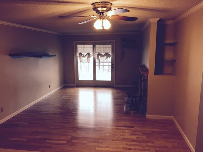 Building Photo - 7624 157th St W